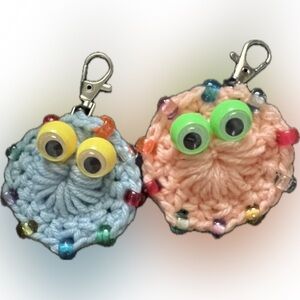 New 10 PC Set Fidget Friend Lobster Clasp Bookbag Luggage Keychain Purse Charm